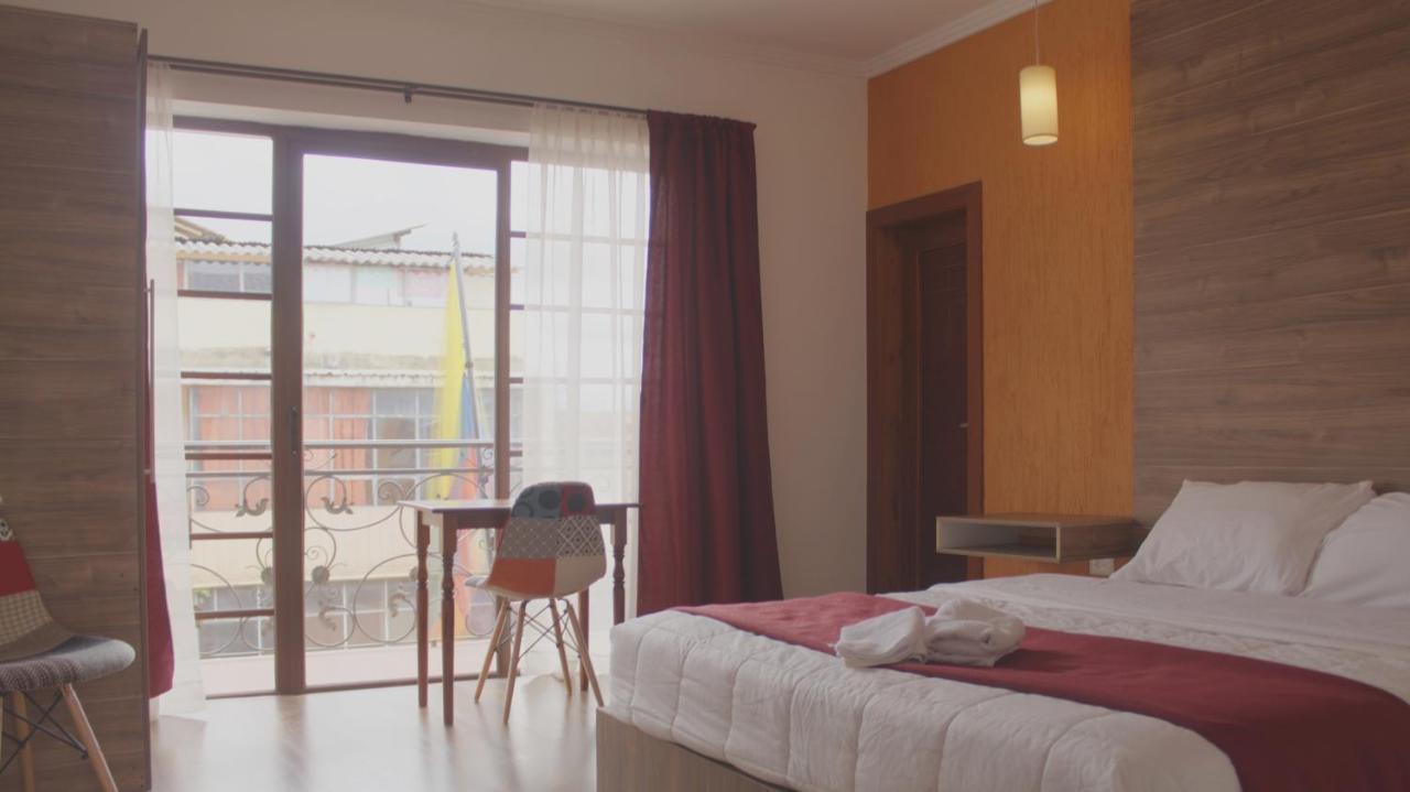 קואנקה Hostal Nizza מראה חיצוני תמונה